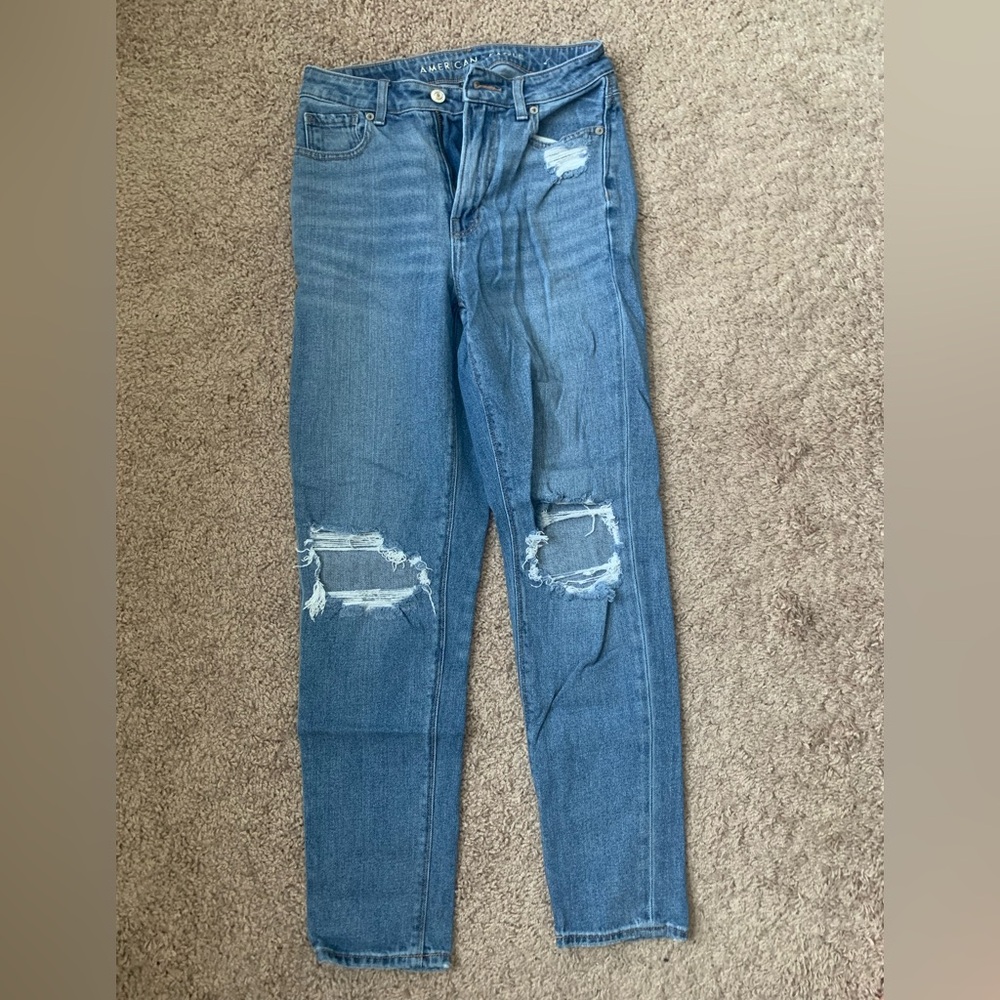 American Eagle Mom Jean
